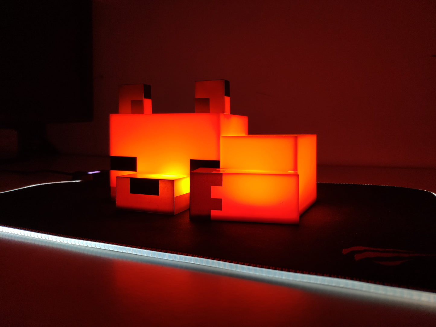 Lámpara Zorro Pixel – Dale Luz Épica a Tu Setup Gamer